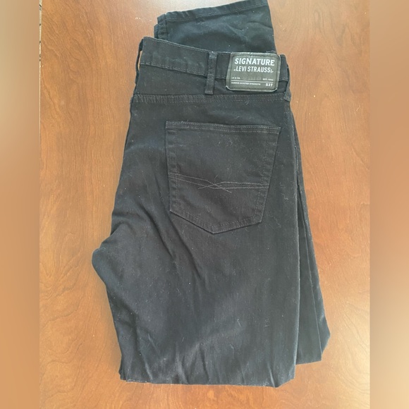 Levi Signature S37 Slim Men’s W38 L32 Black Jeans - Picture 4 of 16